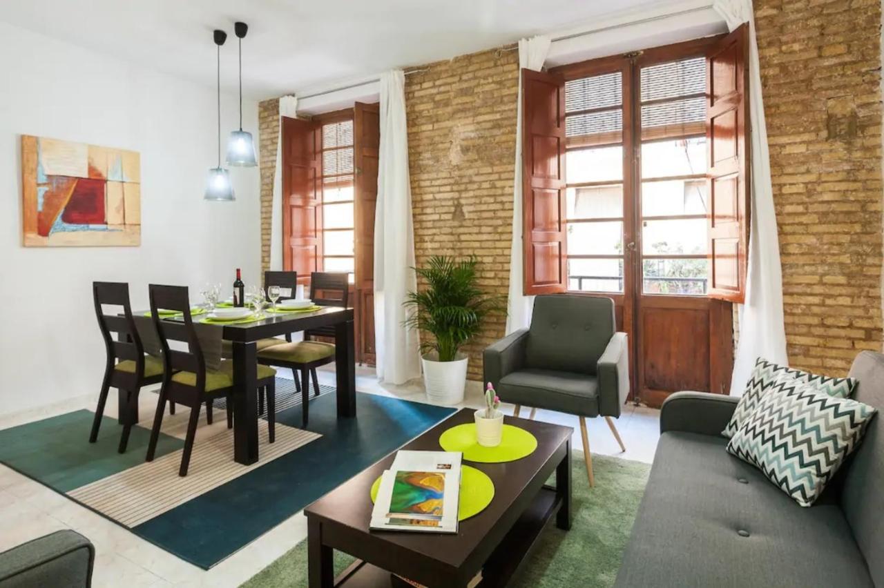فالنسيا Spacious, Bright Apartment Next To The Old Town المظهر الخارجي الصورة